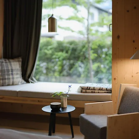 Hotel Quartier - Ueber Nacht In Besonderer Architektur 4*