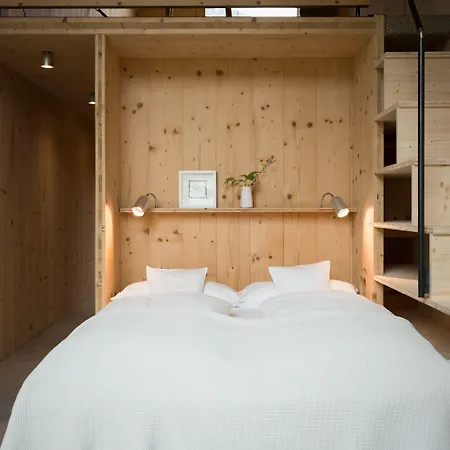 Quartier - Ueber Nacht In Besonderer Architektur 酒店 加爾米施-帕滕基興