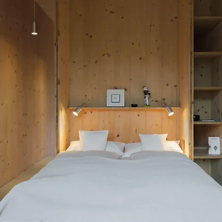 酒店 Quartier - Ueber Nacht In Besonderer Architektur 加爾米施-帕滕基興