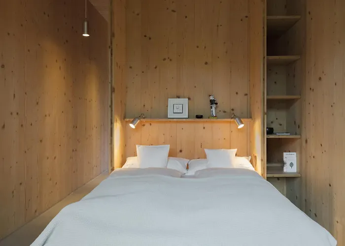 Quartier - Ueber Nacht In Besonderer Architektur Hotel